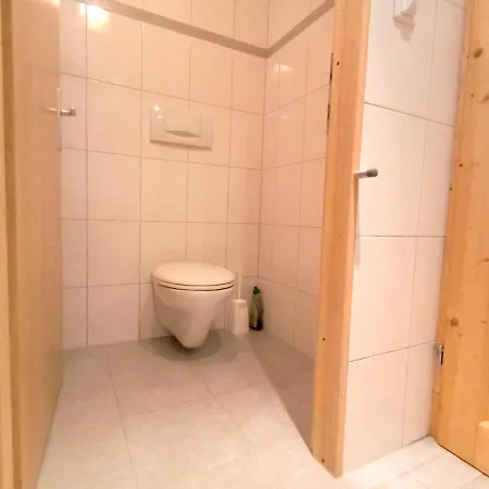 Edelweiss - 3 To 6 Guests - Private Use Of Indoor Pool, Sauna And Garden Terrace Appartamento *