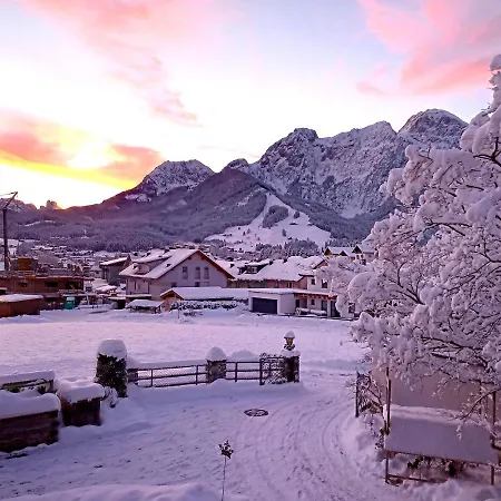 Edelweiss - 3 To 6 Guests - Private Use Of Indoor Pool, Sauna And Garden Terrace Appartamento *