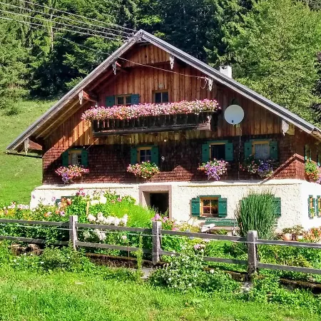 Edelweiss - 3 To 6 Guests - Private Use Of Indoor Pool, Sauna And Garden Terrace 公寓 *